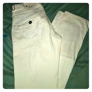 White skinny jeans
